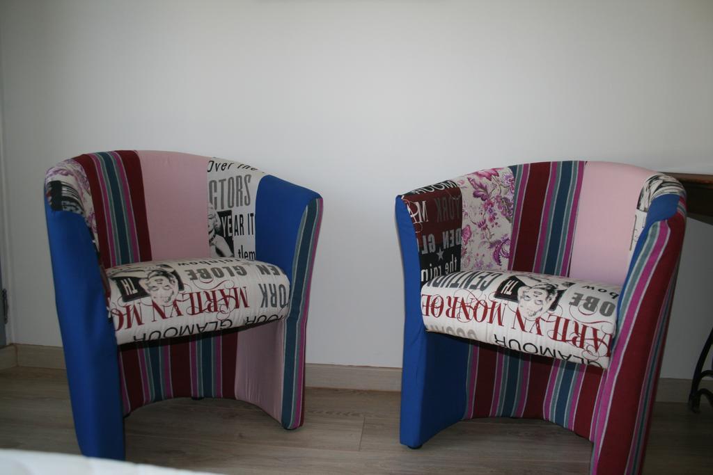 Chambres D'Hotes Le Puid De Gauthier Saturargues Rum bild